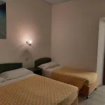 Acacia 3*