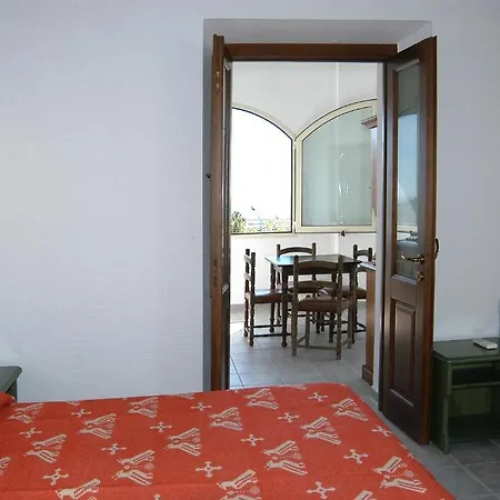 Acacia Hotel apartamentowy Cala Gonone