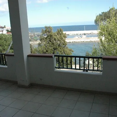 Acacia Lejlighedshotel