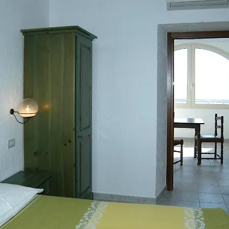 Hotel apartamentowy Acacia 3*