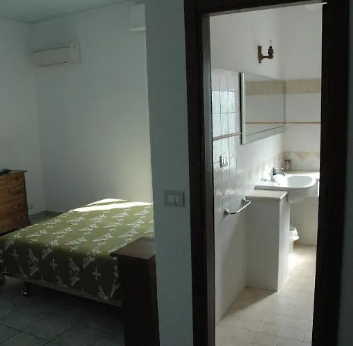 Apartahotel Acacia 3*